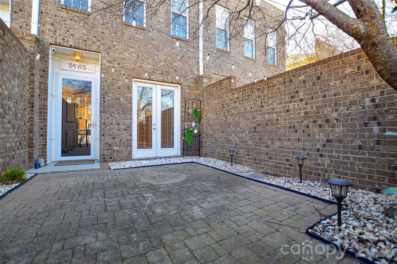 5765 Village Dr., Concord, NC 28027