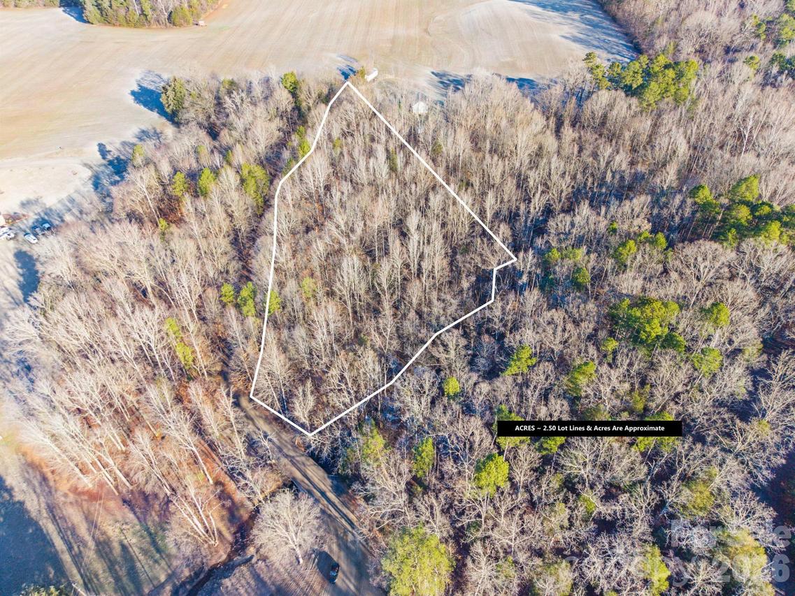 6872 Buttercup Ln., Kannapolis, NC 28081