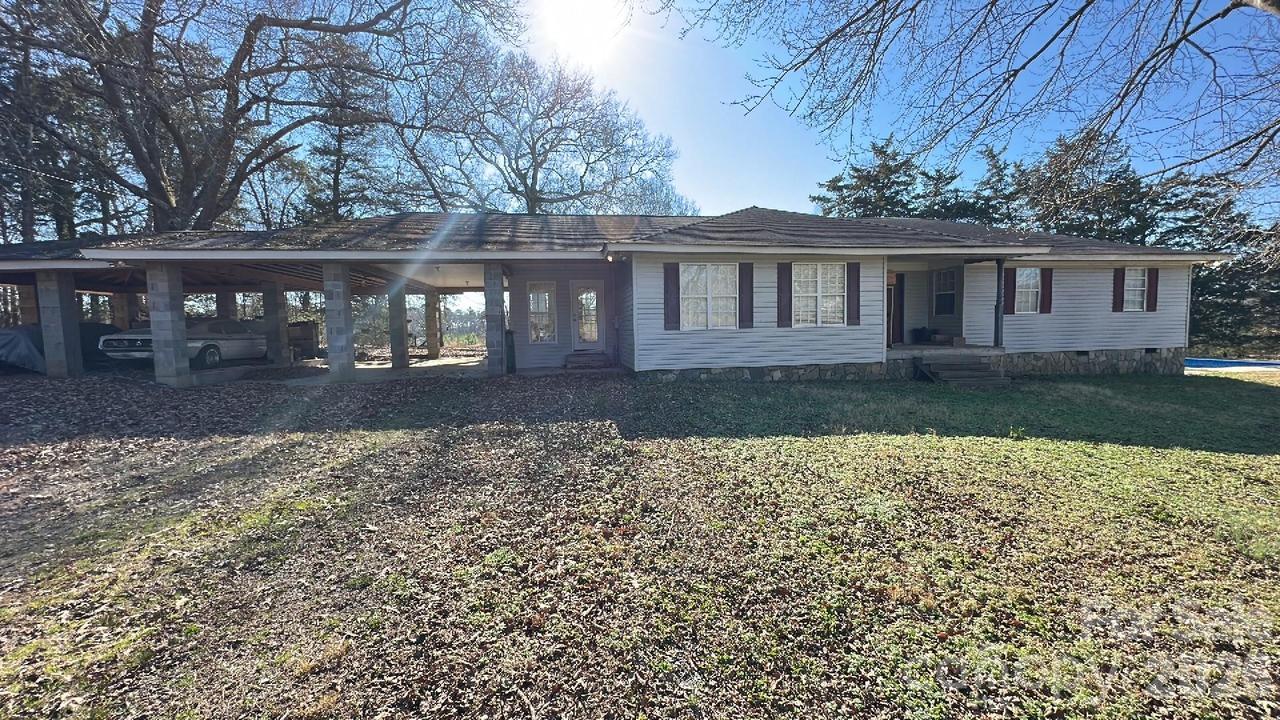 168 Jet Dr., Oakboro, NC 28129