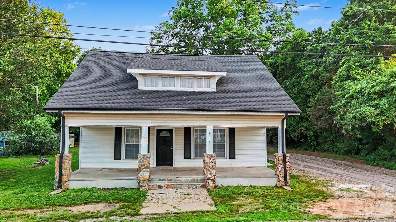 9238 Nc Hwy 90 Hwy., Stony Point, NC 28678