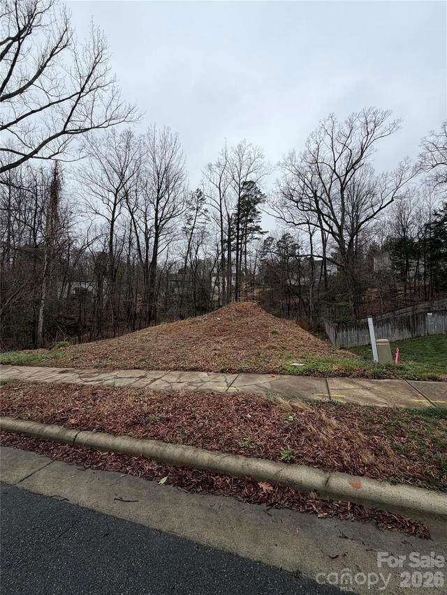 7723 Rockland Dr., Charlotte, NC 28213