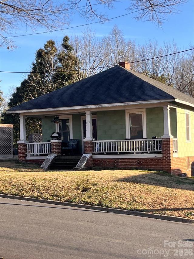 219 Troy Alexander Dr., Albemarle, NC 28001