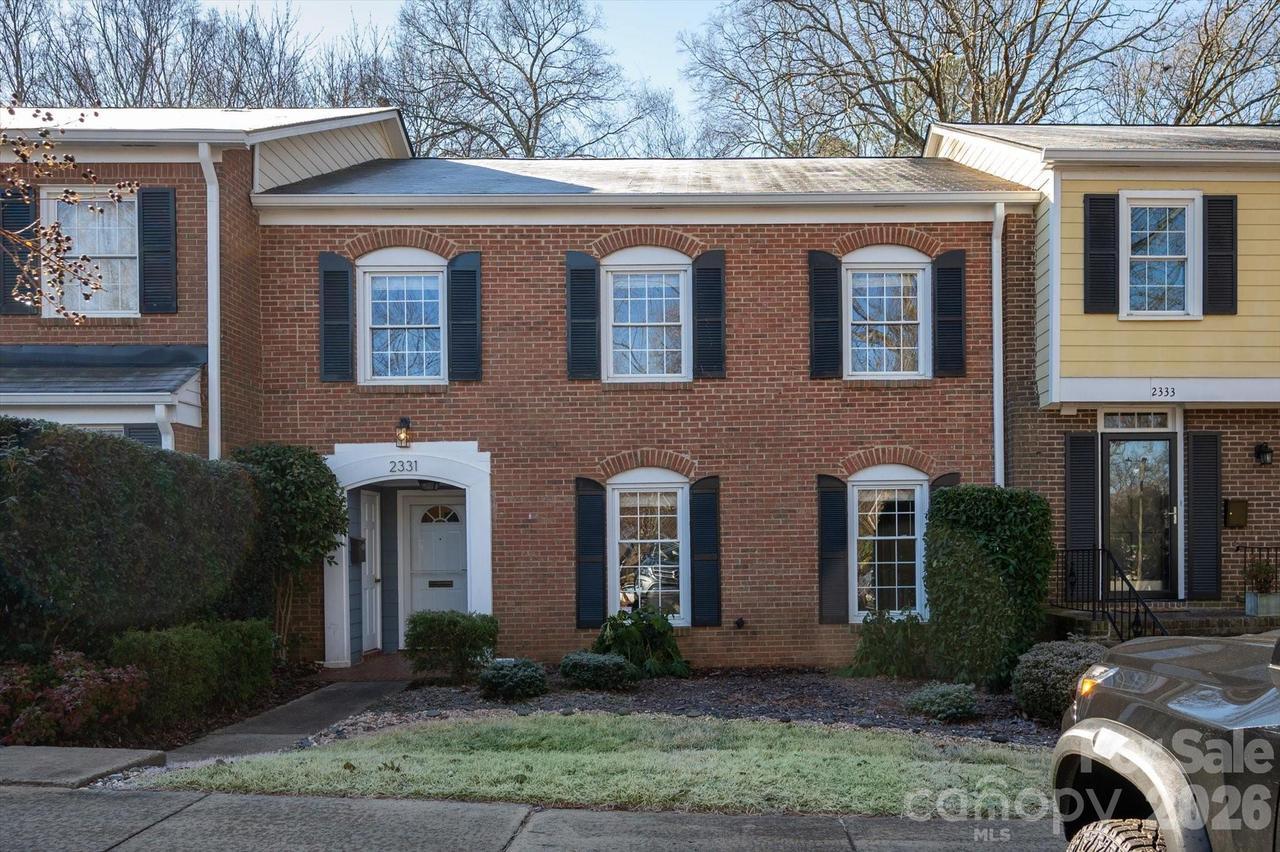 2331 Hayloft Cir., Charlotte, NC 28226