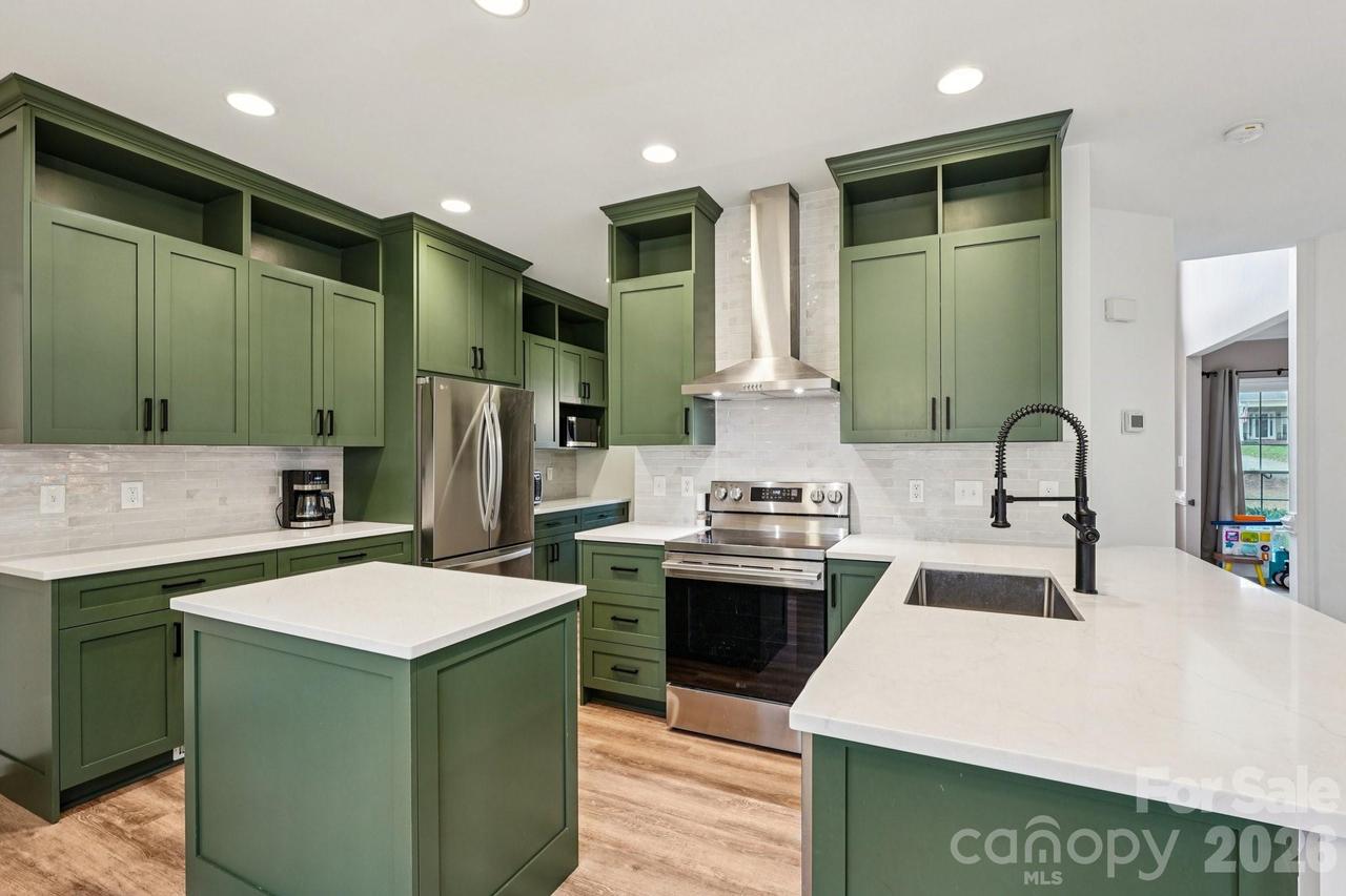 551 Dovefield Dr., Indian Trail, NC 28079