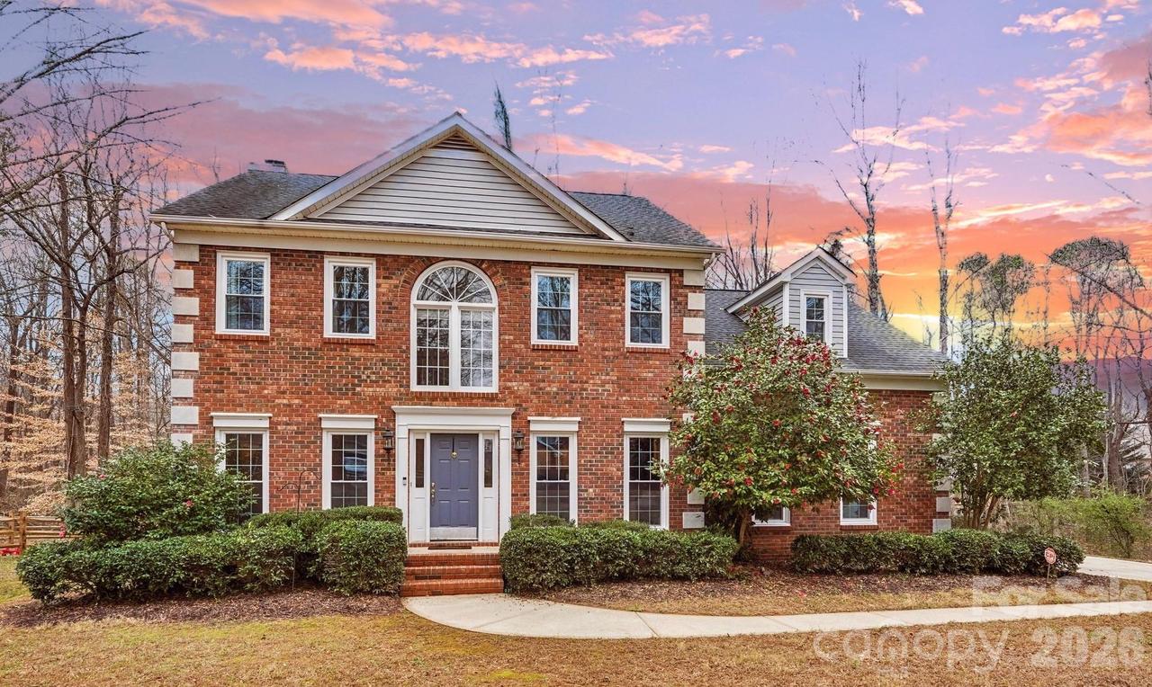 551 Dovefield Dr., Indian Trail, NC 28079