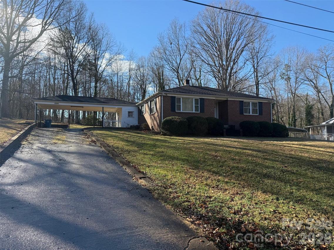 2294 18th Ave. #12-15, Hickory, NC 28601