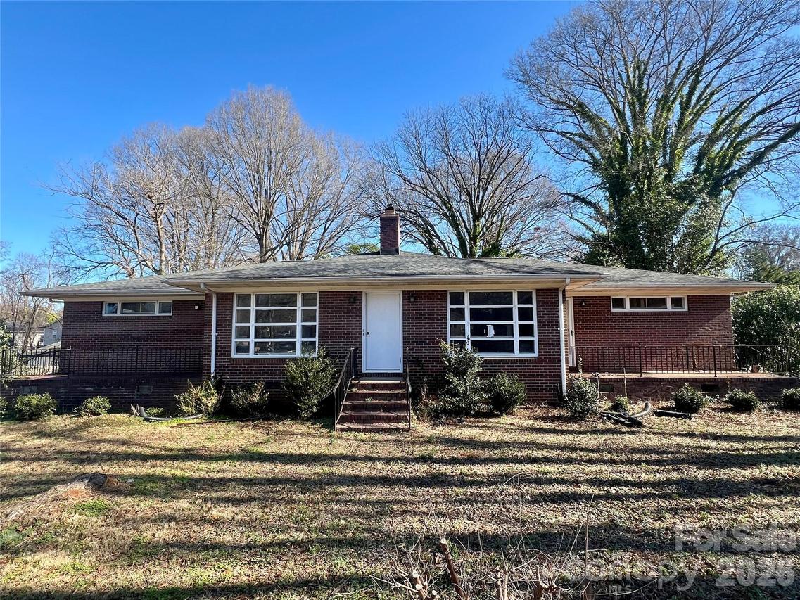 20230 N Main St., Cornelius, NC 28031