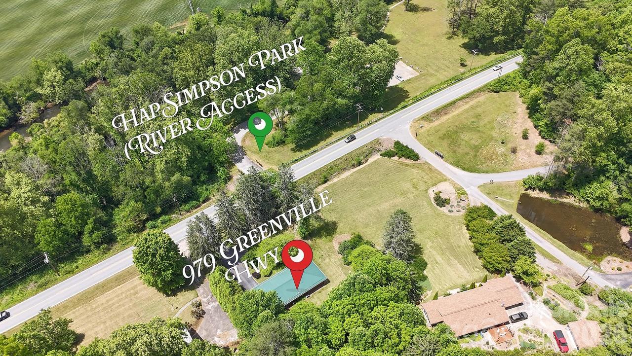 979 Greenville Hwy., Brevard, NC 28712