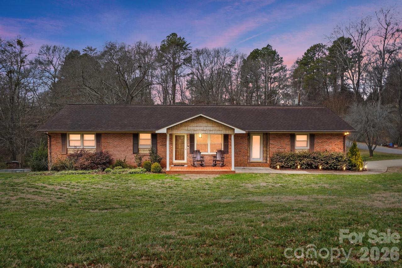 3228 Springfield Dr., Lincolnton, NC 28092