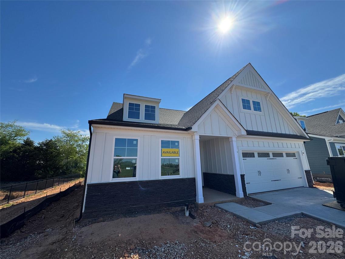 3062 Constitution Ln., Gastonia, NC 28056