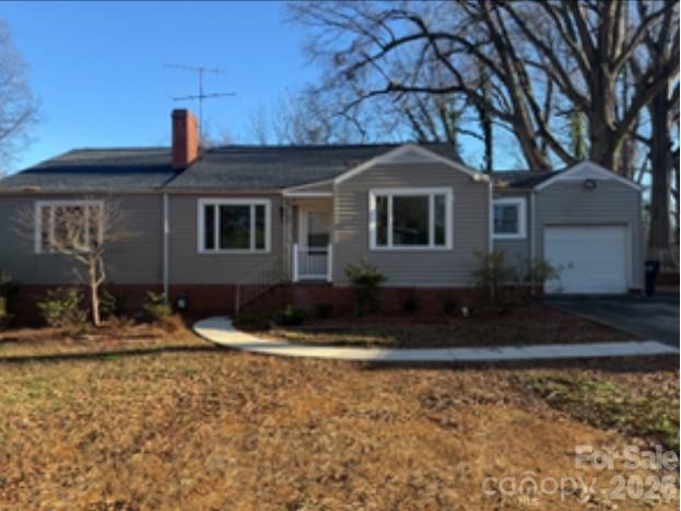 225 Valleyview Pl., Charlotte, NC 28208