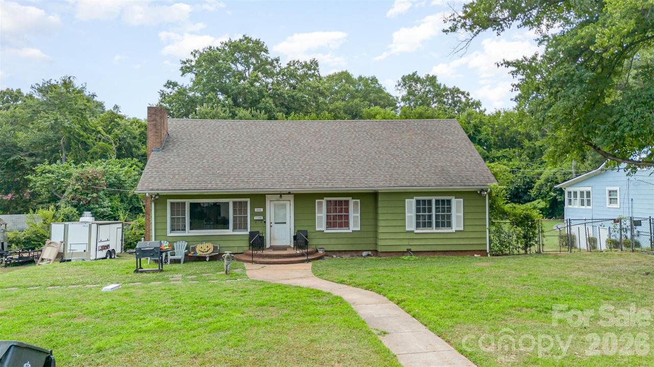 1318 Enderly Rd., Charlotte, NC 28208