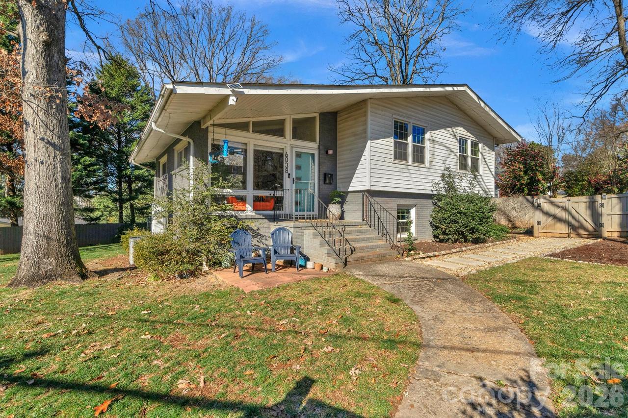6038 Netherwood Dr., Charlotte, NC 28210