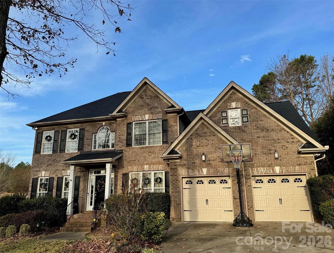 5006 Shannamara Dr., Matthews, NC 28104