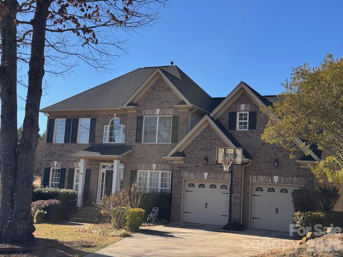 5006 Shannamara Dr., Matthews, NC 28104