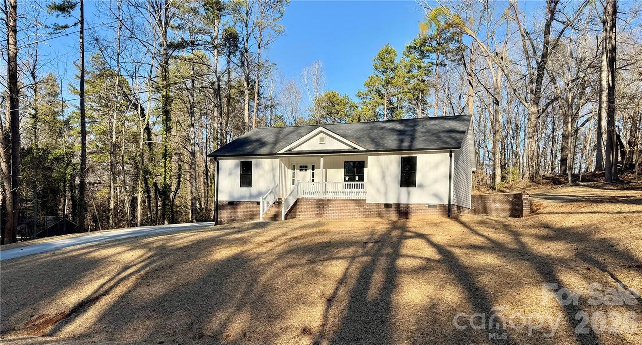 605 Bonanza Dr., Salisbury, NC 28144