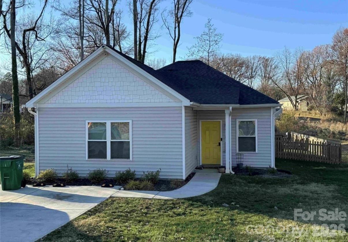 13713 William Stowe Dr., Charlotte, NC 28262