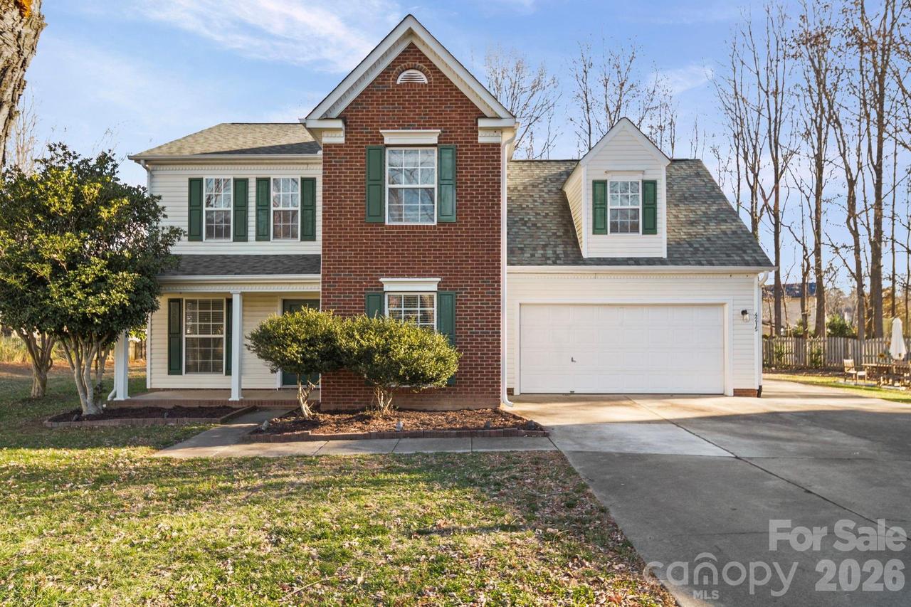 4215 Suttle Pl., Matthews, NC 28104