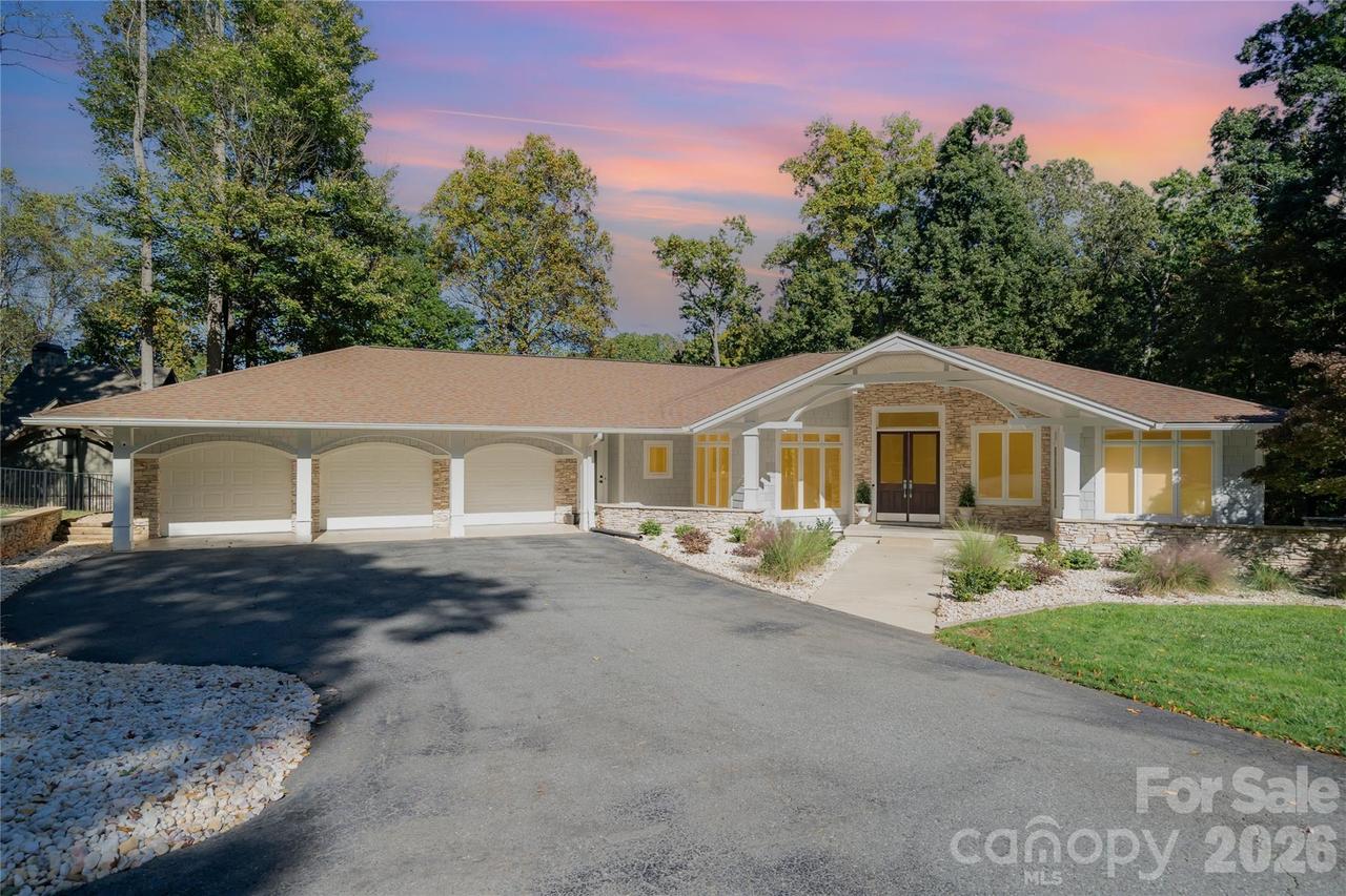 136 Lakeview Shores Loop, Mooresville, NC 28117