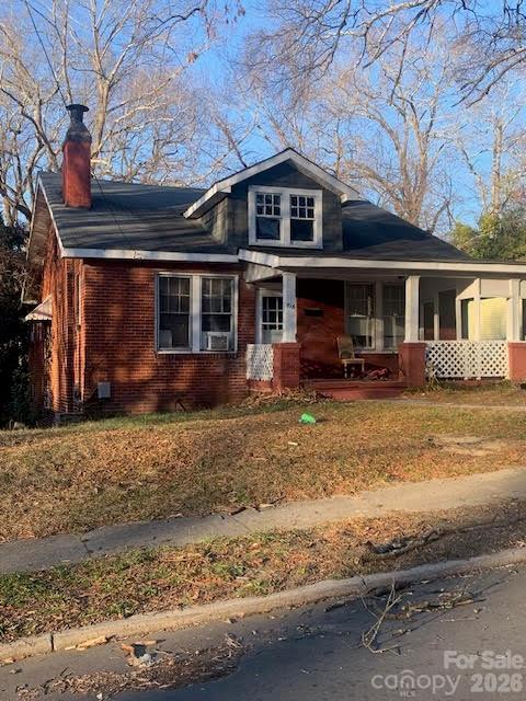 816 W Walnut Ave., Gastonia, NC 28052