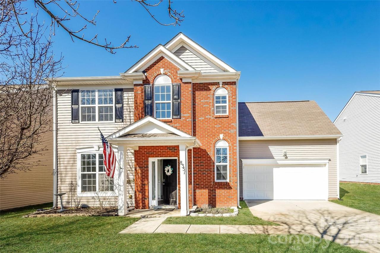 8351 Rolling Meadows Ln., Huntersville, NC 28078