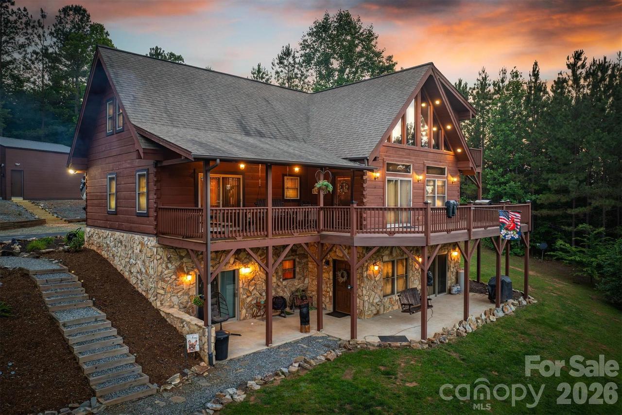 16 Saratoga Dr., Nebo, NC 28761