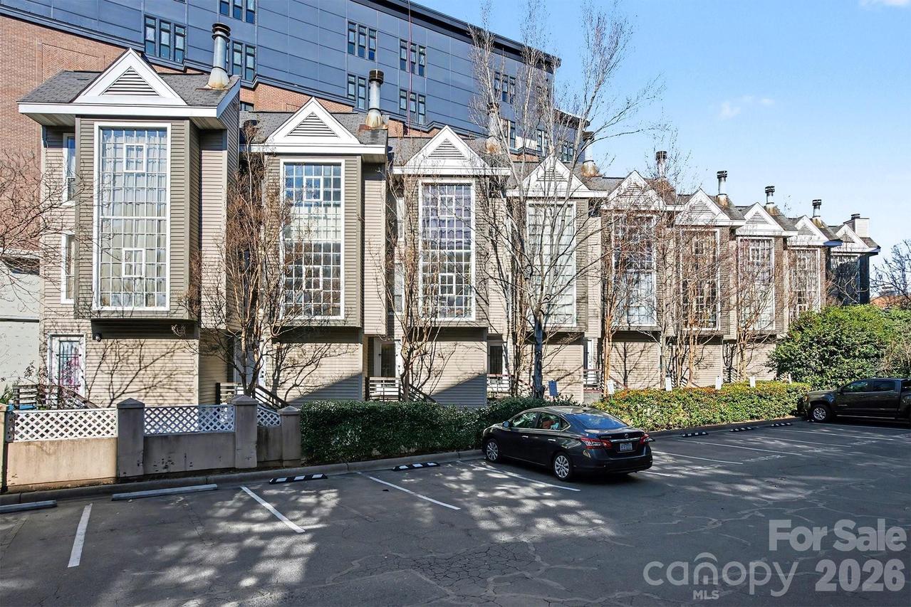 415 W 7th St. #H, Charlotte, NC 28202