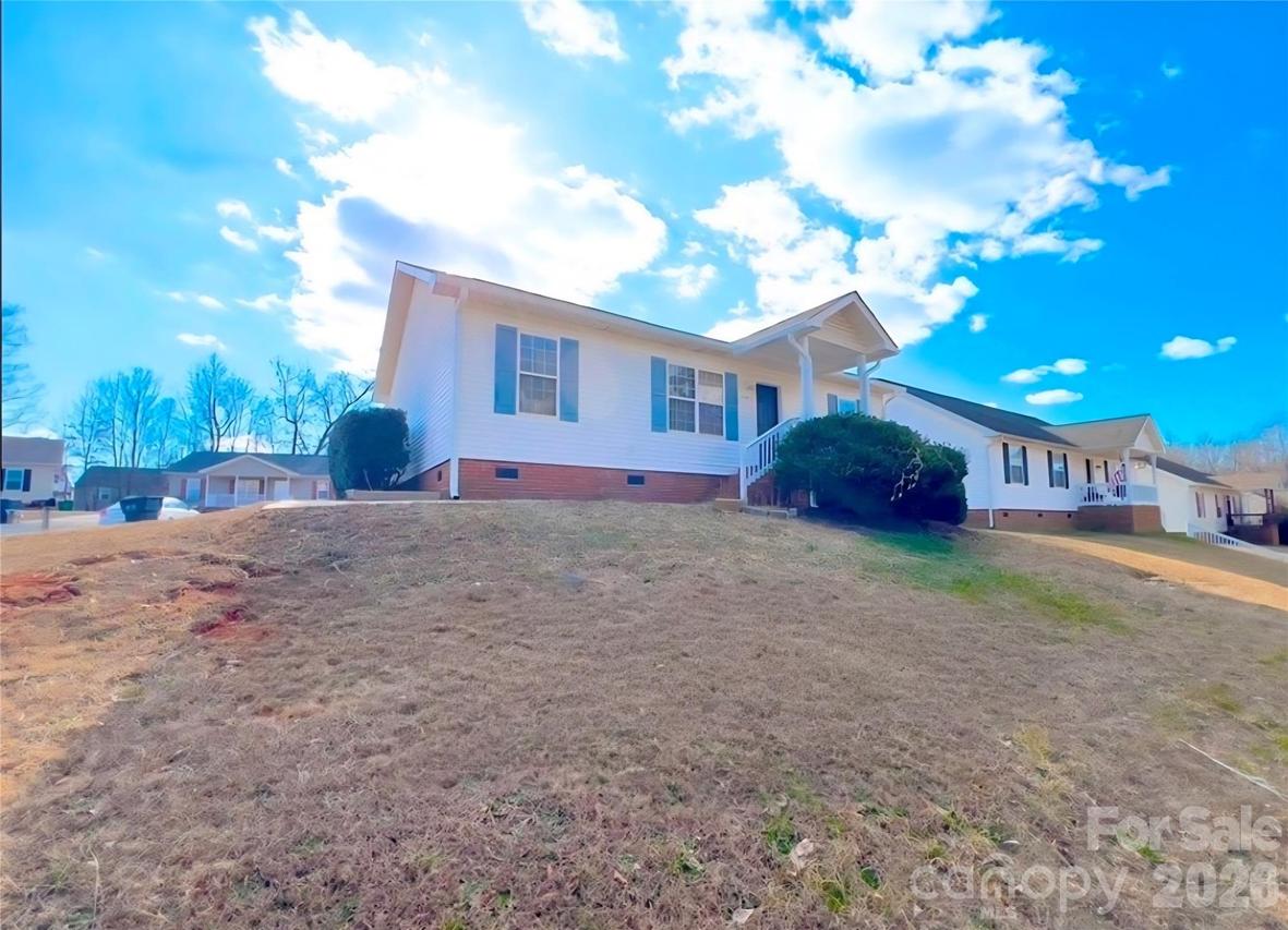 5313 Abbywood Ln., Charlotte, NC 28269