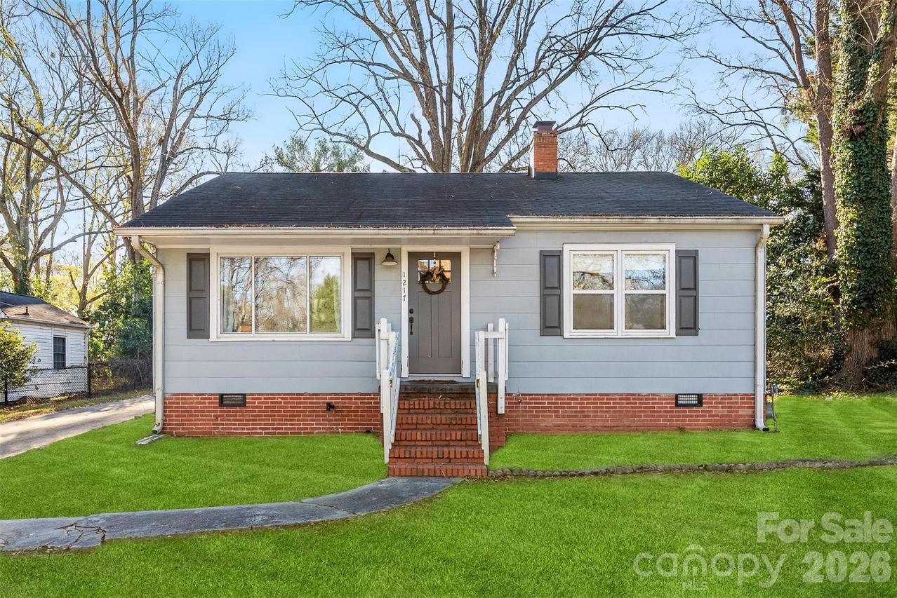 1217 Jackson Rd., Gastonia, NC 28052