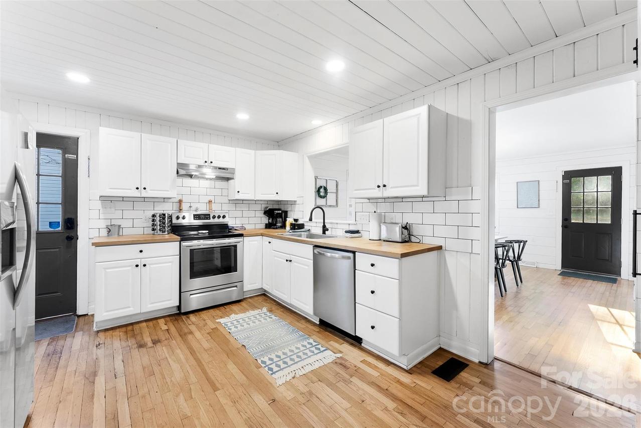 1217 Jackson Rd., Gastonia, NC 28052