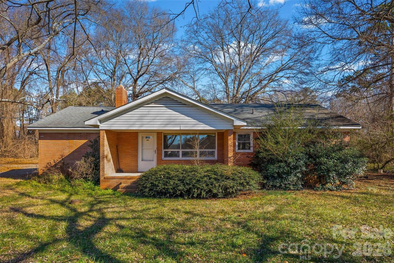 5323 S New Hope Rd., Belmont, NC 28012