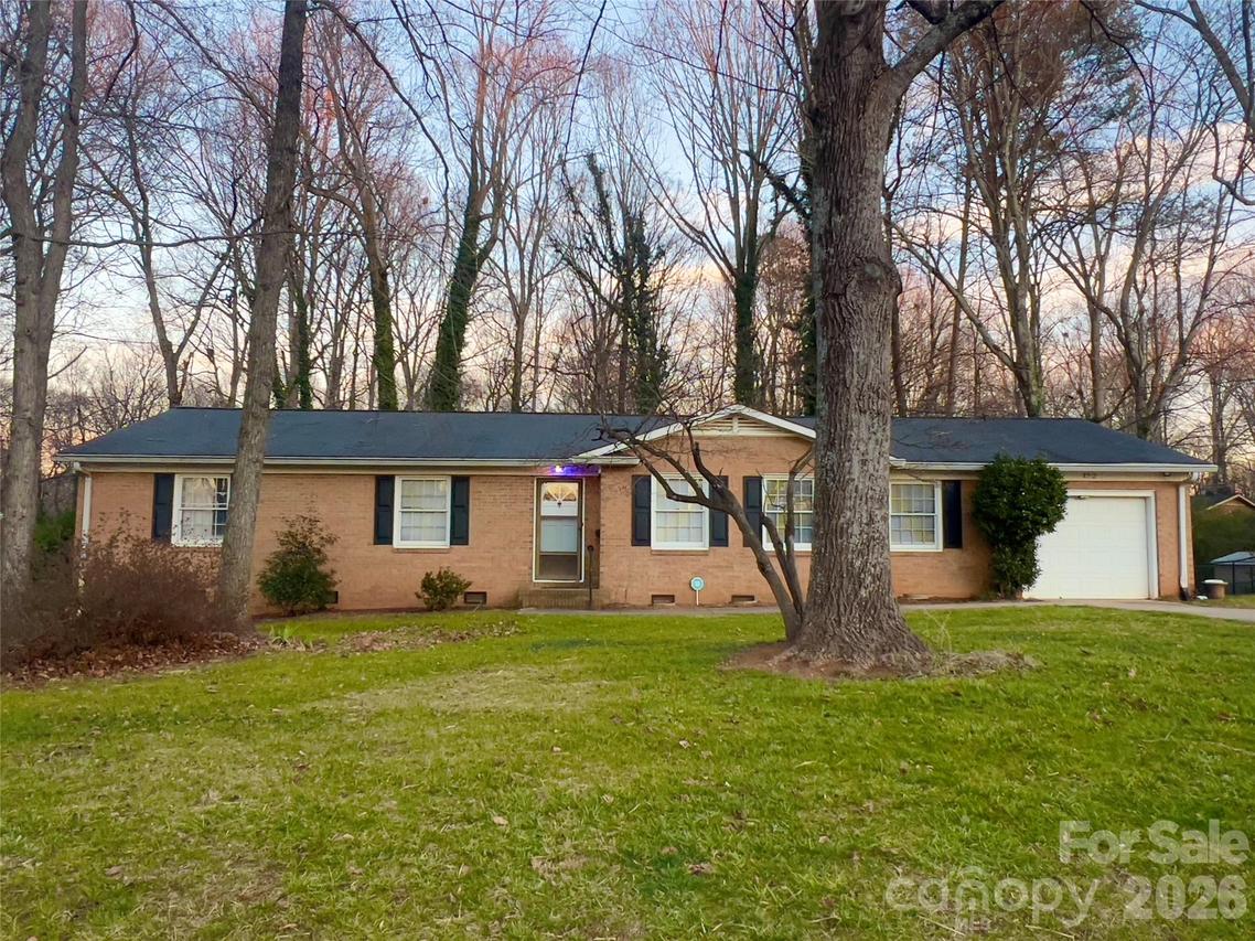 852 Fieldstone Rd., Mooresville, NC 28115