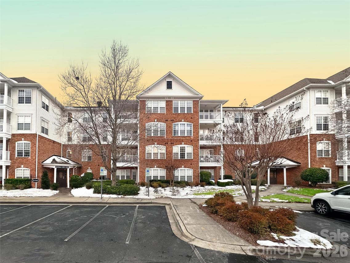 14608 Via Sorrento Dr., Charlotte, NC 28277