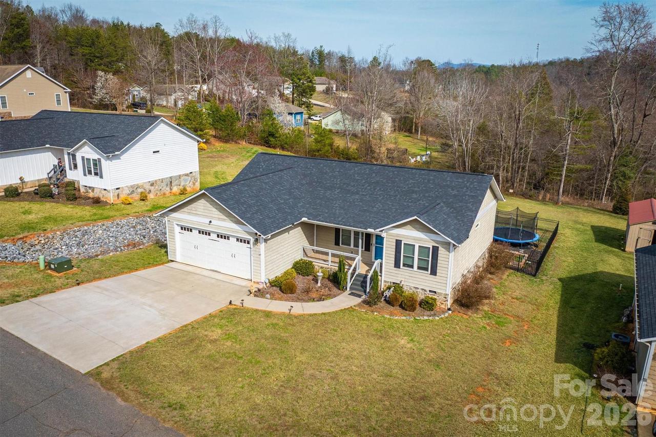 4314 Belmont Dr., Morganton, NC 28655