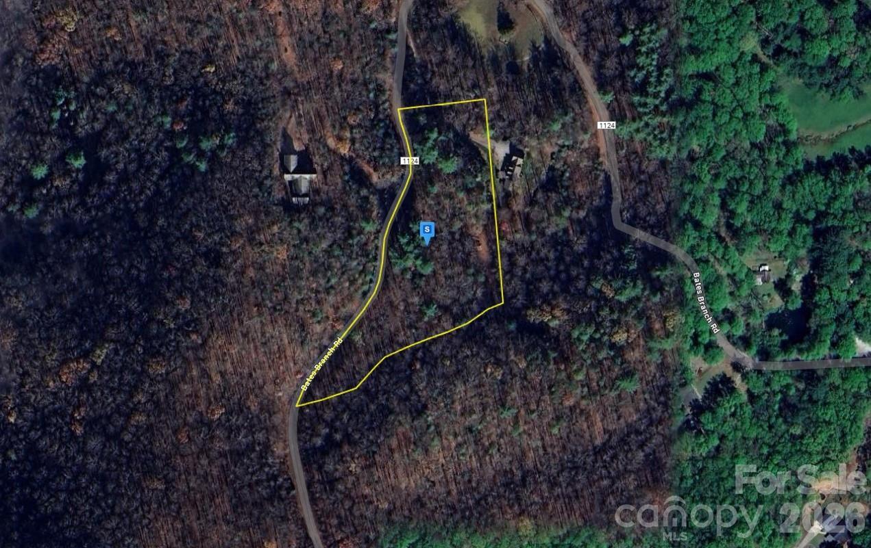 1840 Bates Branch, Franklin, NC 28734