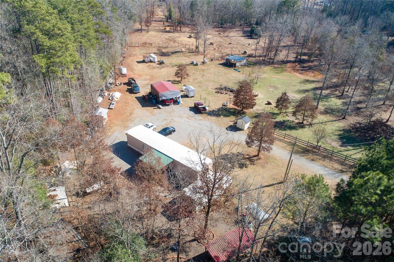153 Lake Rd., Rockingham, NC 28379