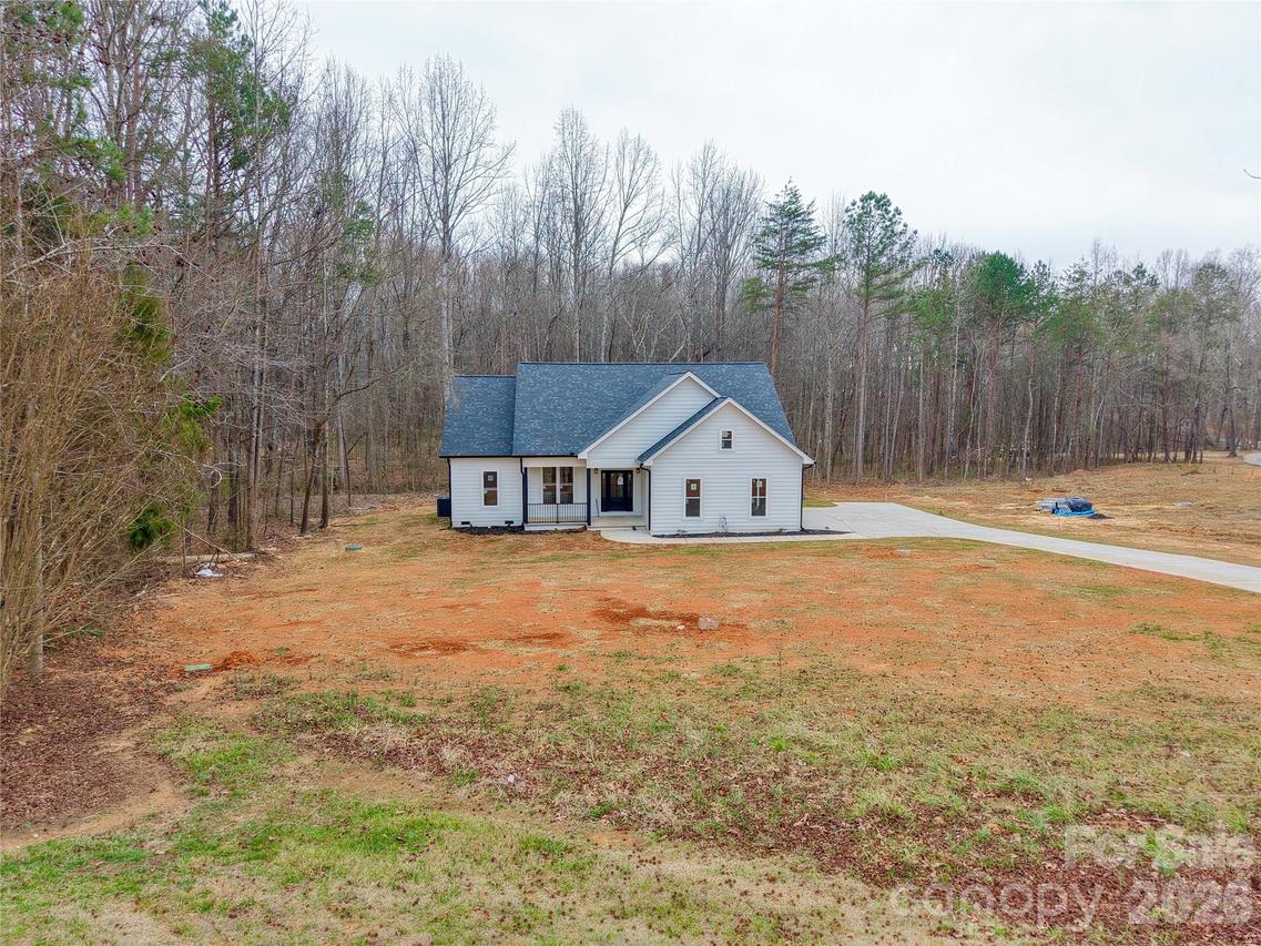 487 S 8th Ave., Maiden, NC 28650