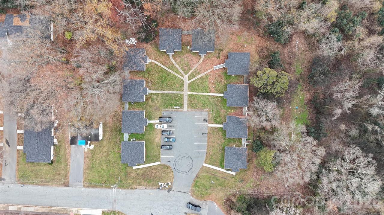 2439 Carmine St., Charlotte, NC 28206