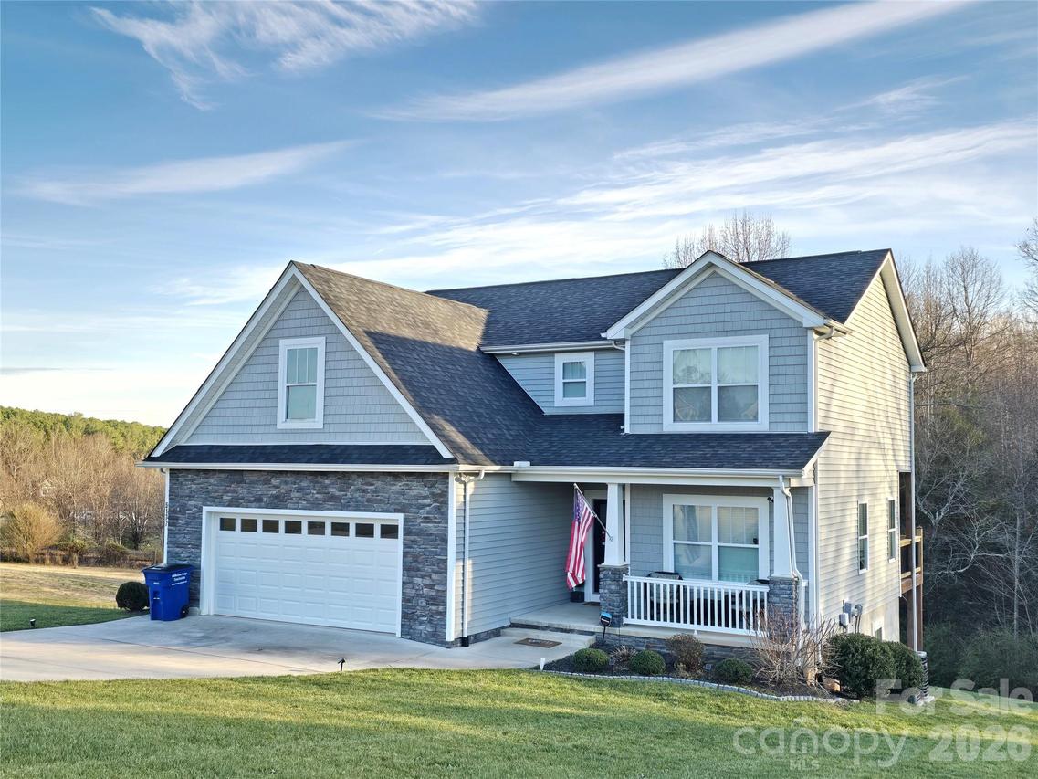 5177 S Oak Cir., Granite Falls, NC 28630