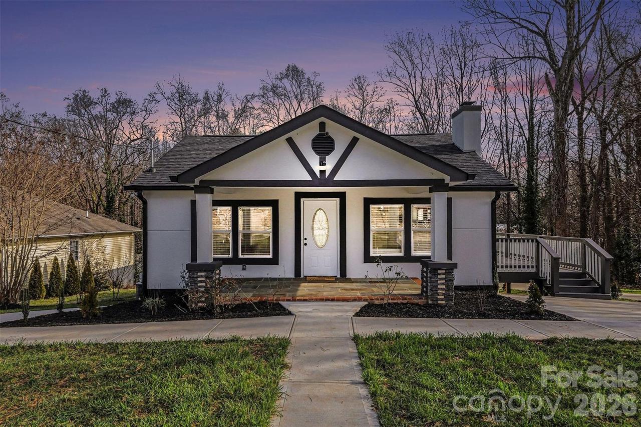 1308 Redland Dr., Gastonia, NC 28054