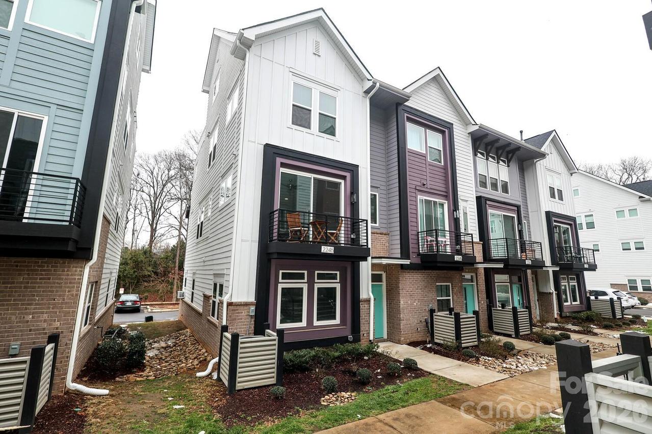 2245 Electric Ln., Charlotte, NC 28205