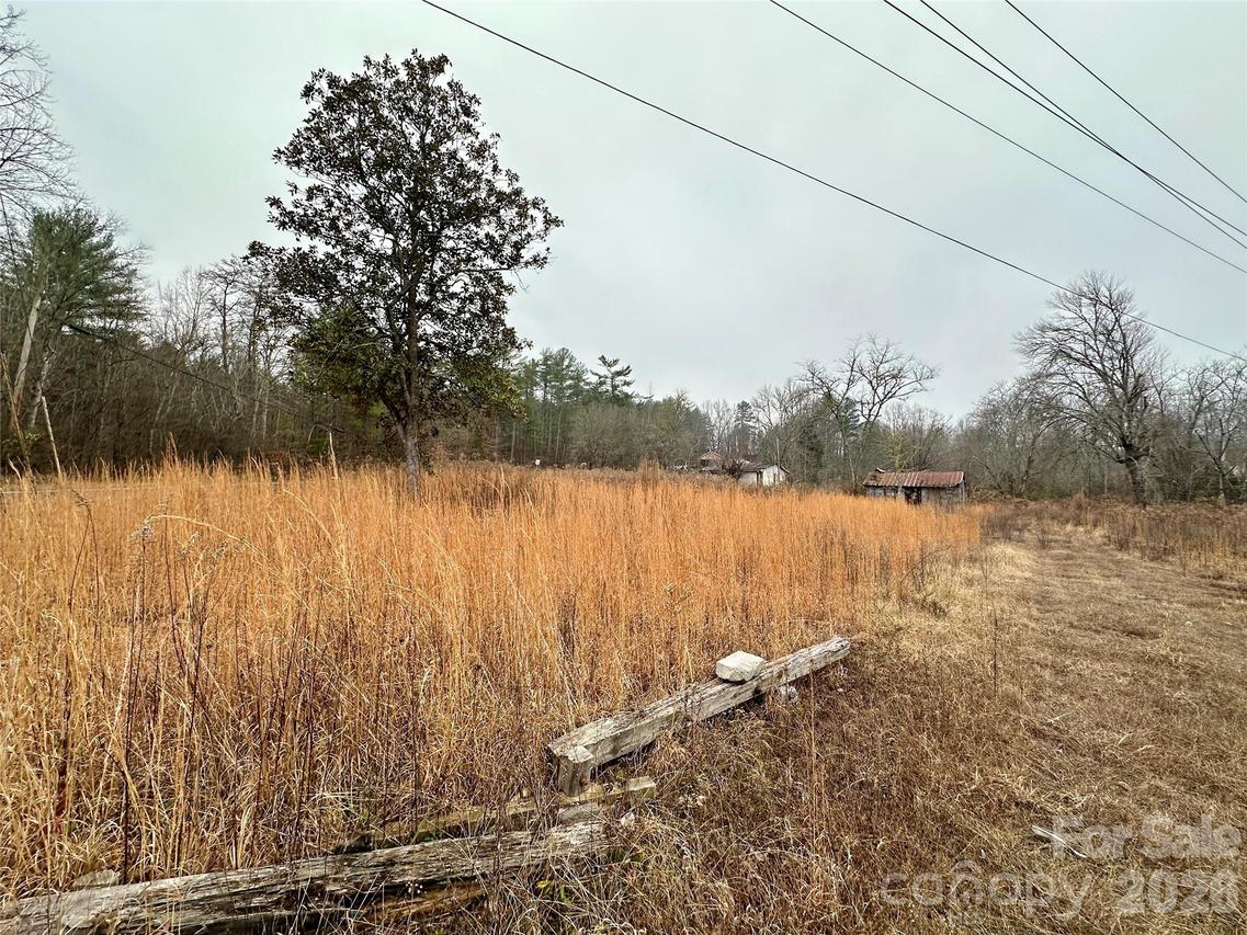 2735 Piney Rd., Morganton, NC 28655