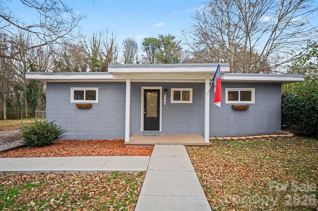 112 Lineberger St., Stanley, NC 28164