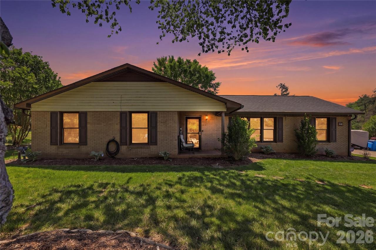 125 Southwood Park Rd., Mooresville, NC 28117