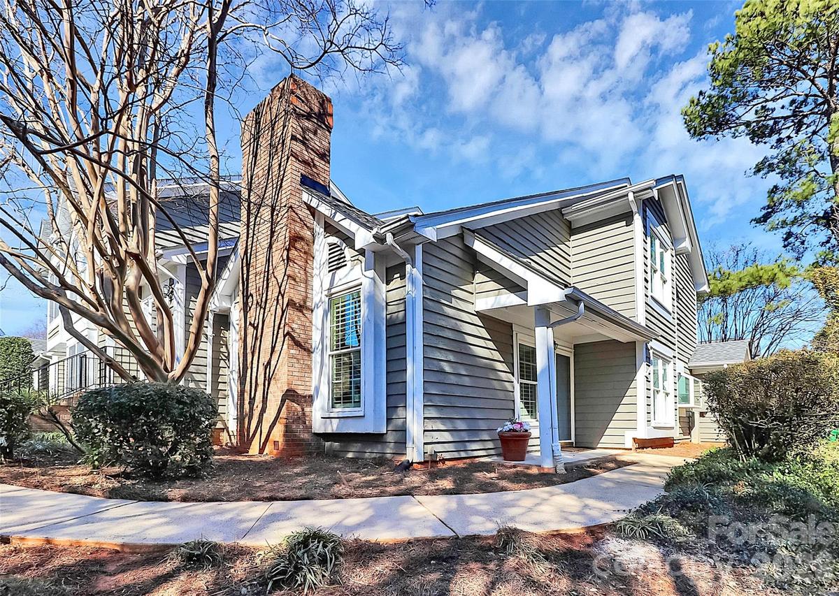 8233 Tradd Ct., Charlotte, NC 28210