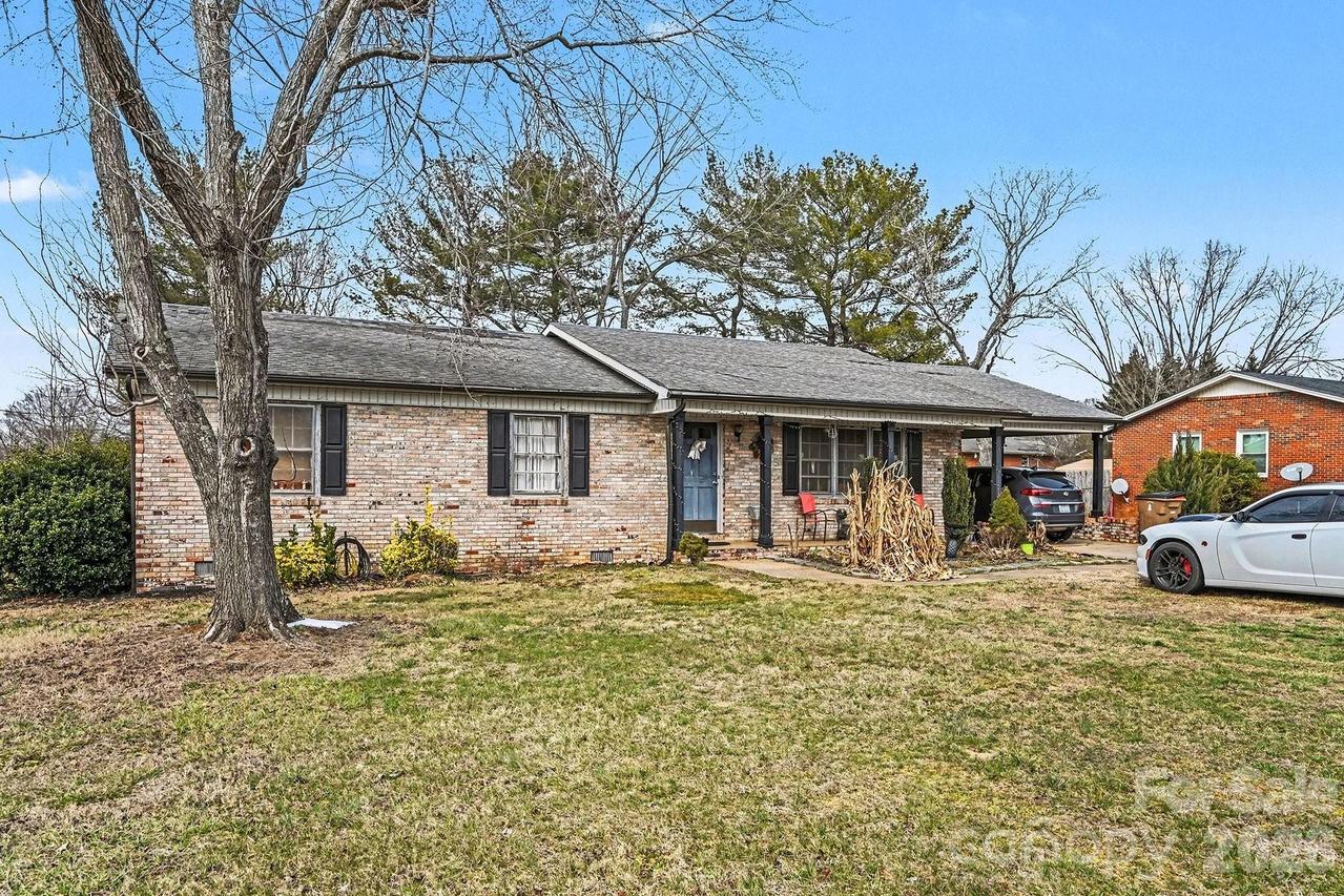 814 Charles Rd., Shelby, NC 28152