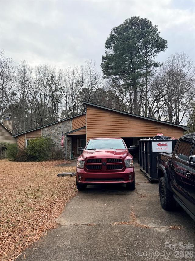 10915 Fox Mill Ln., Charlotte, NC 28277