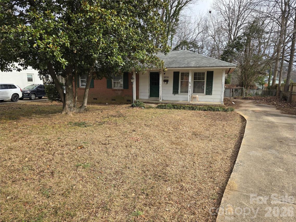3721 Bankston Pl., Charlotte, NC 28215