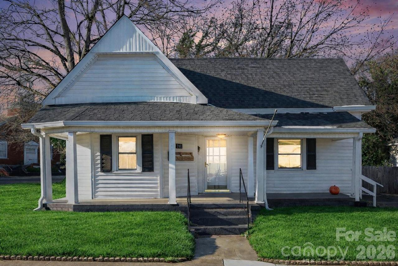198 Buffalo Ave., Concord, NC 28025