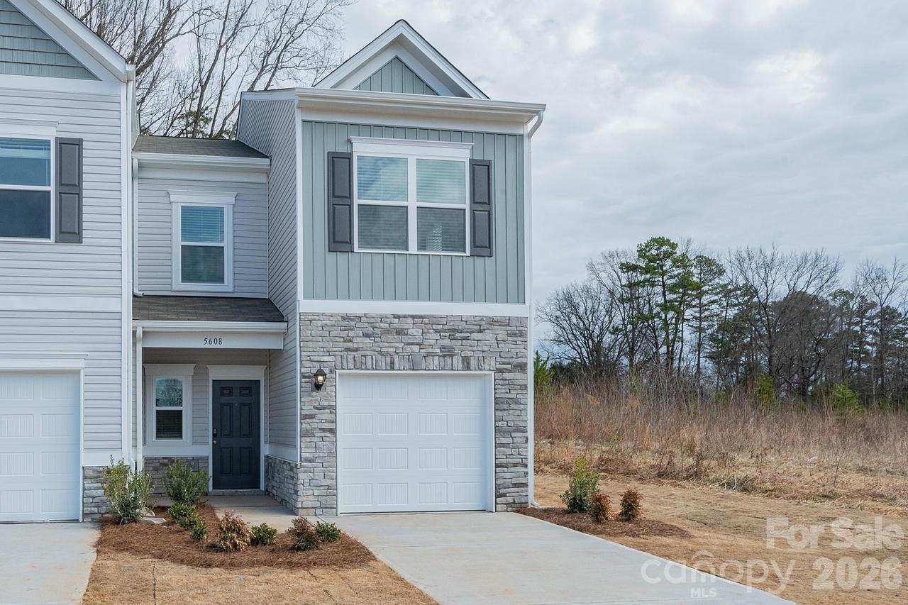 5608 Ringneck Rd., Charlotte, NC 28216
